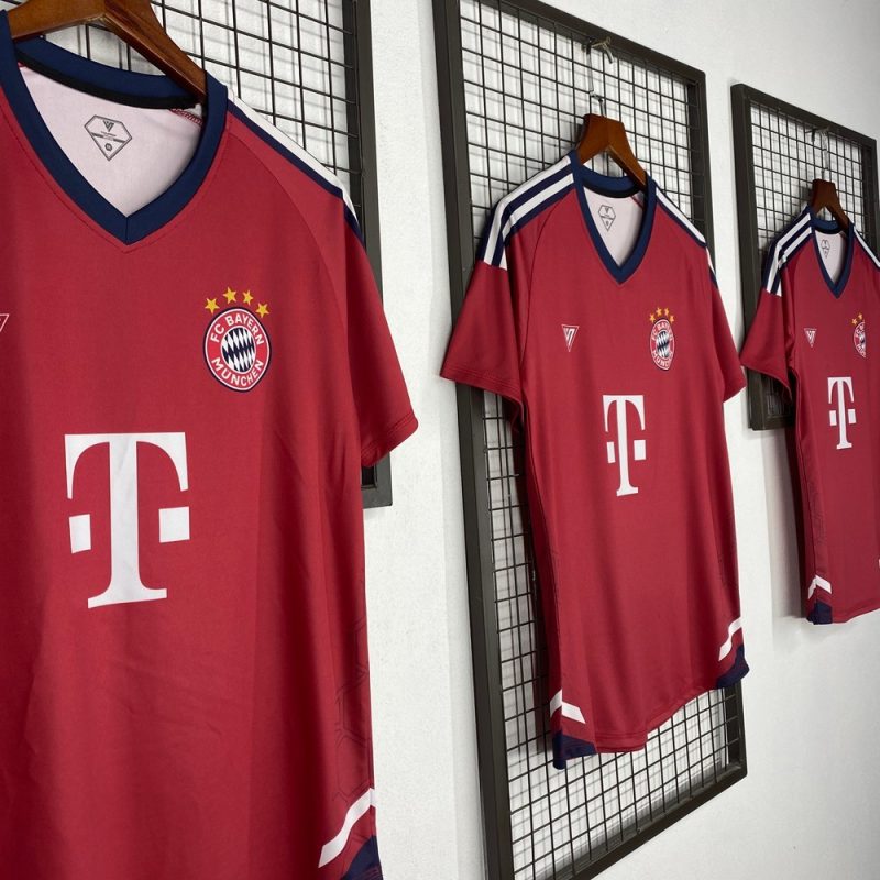 Mẫu thành phẩm áo đấu FC Bayern